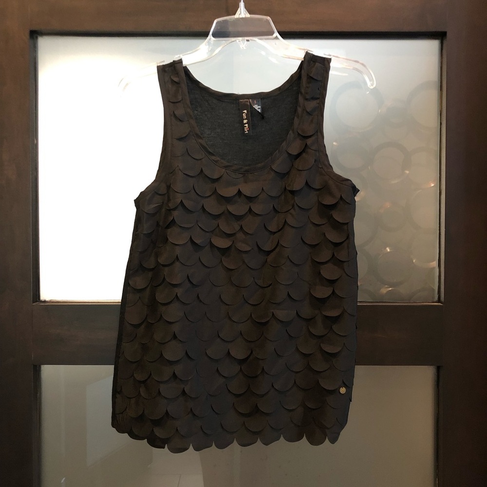 Women’s black scalloped tank top